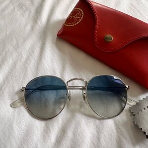Perfect Condition Ray-Ban Round Silver Frame Blue Gradient Lenses Sunglasses